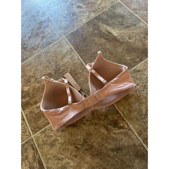 Skims Wireless Form Lightly Lined Bra Mica 34C - Picture 8 of 9